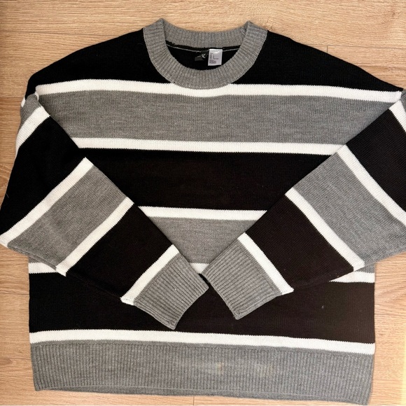 H&M Divided - Black and Gray Striped Sweater - Picture 3 of 7